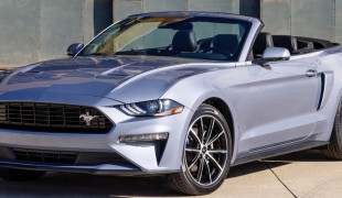 Ford Mustang Coastal Limited Edition 2022 года
