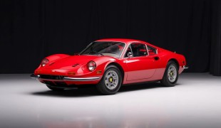 Глава Ford Джим Фарли упустил Ferrari Dino 246 GT на аукционе