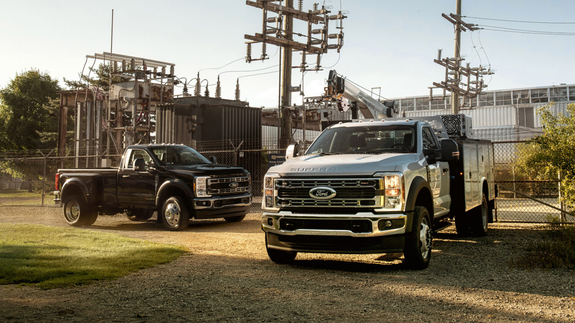 FORD F-SERIES SUPER DUTY фото 4 - превью