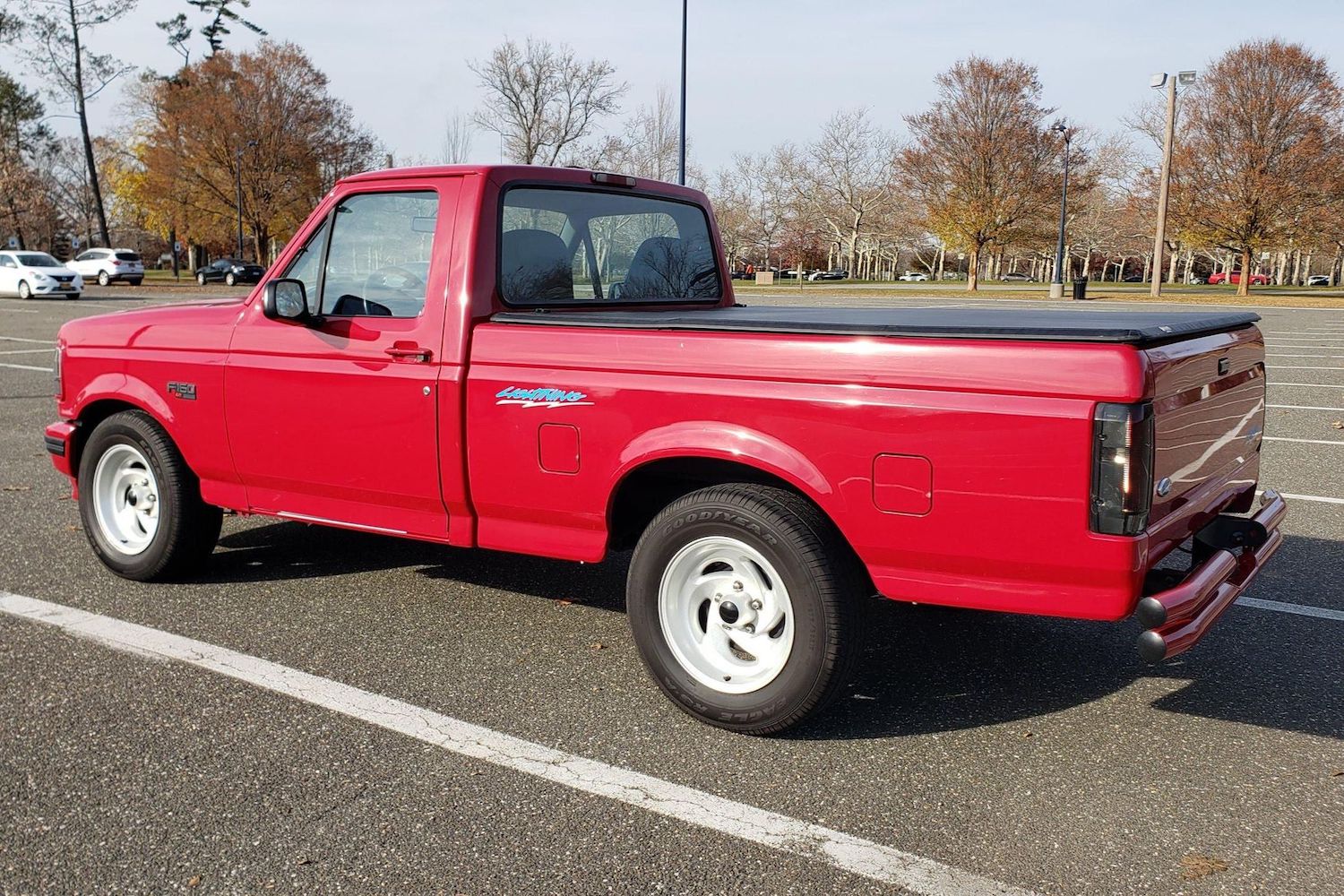 Ford F-150 SVT 1994 года выпуска на аукционе | Ford Site