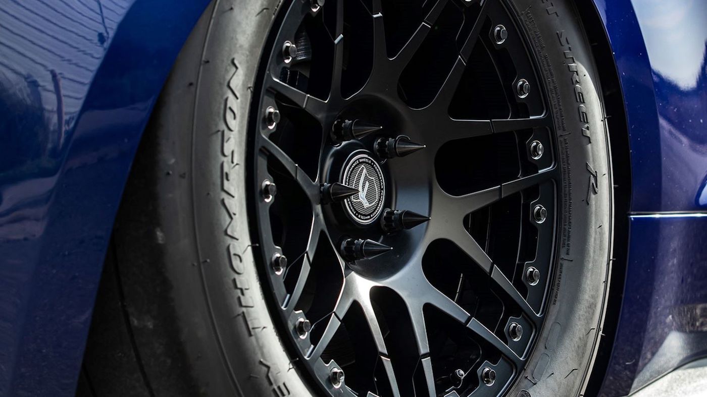 Полностью преобразованный Mustang S550 фото 3 - превью