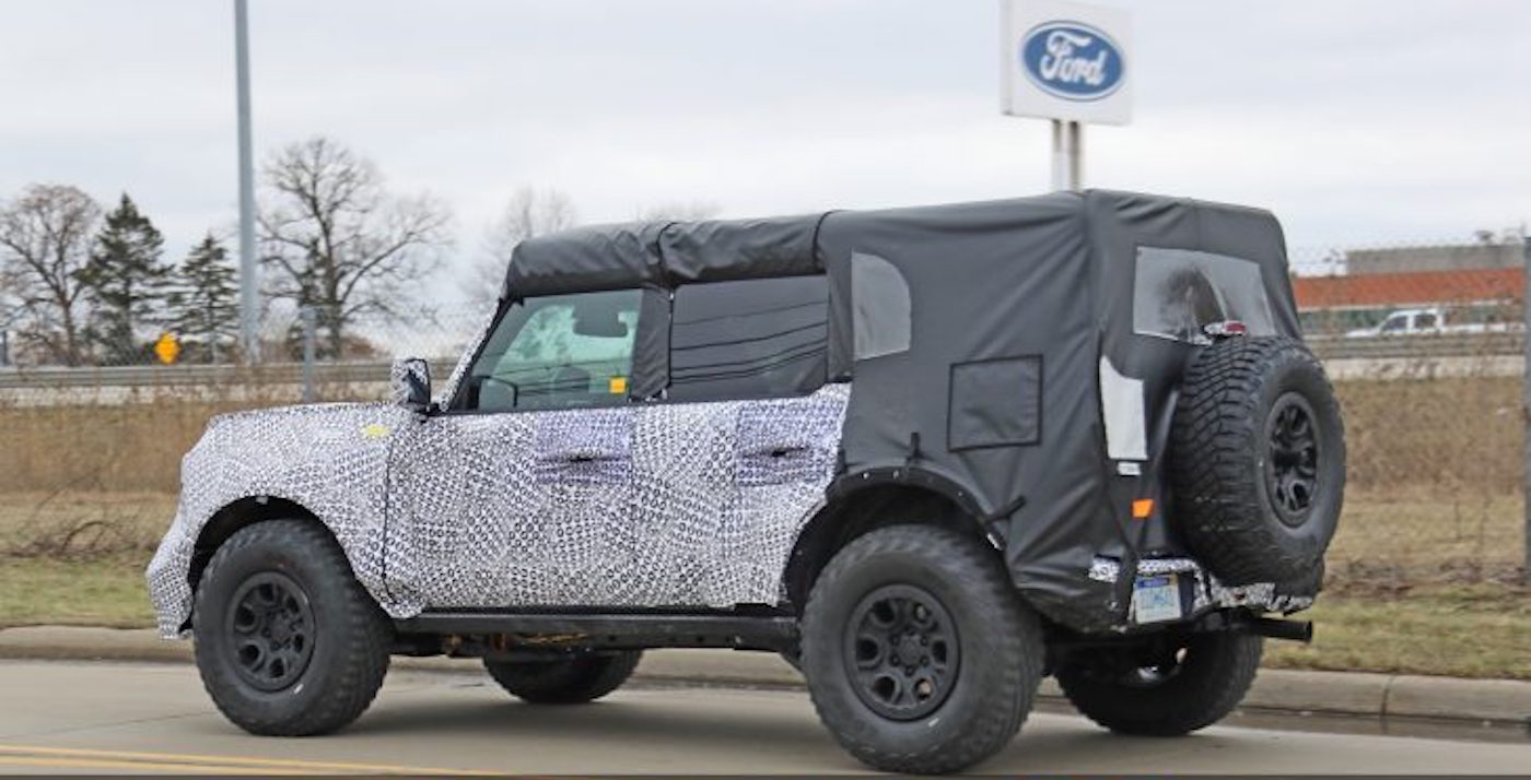 Производство Ford Bronco Sport отложено из-за COVID-19 фото 1 - превью