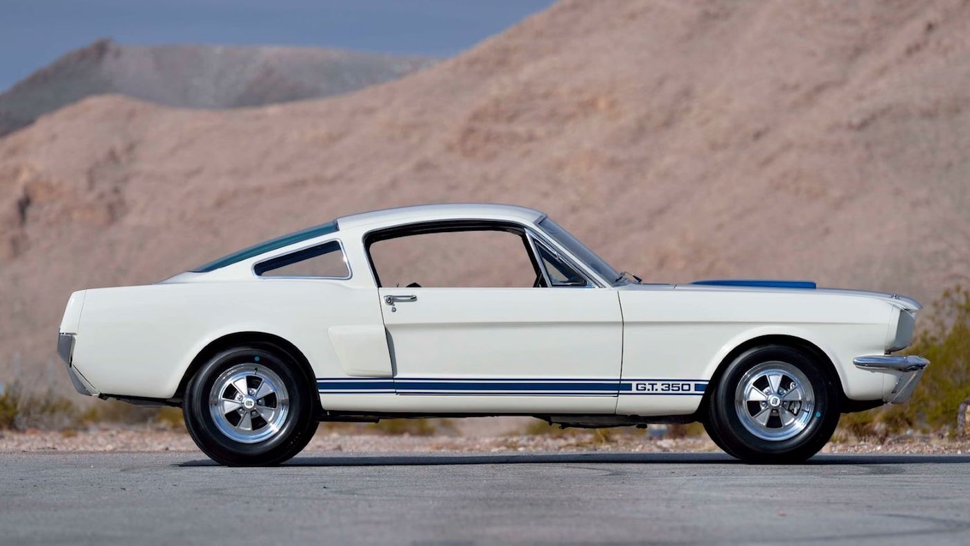 В июле будет продана коллекция Ford Mustang Shelby фото 1 - превью