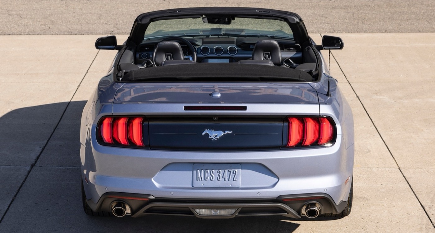 Ford Mustang Coastal Limited Edition 2022 года фото 3 - превью