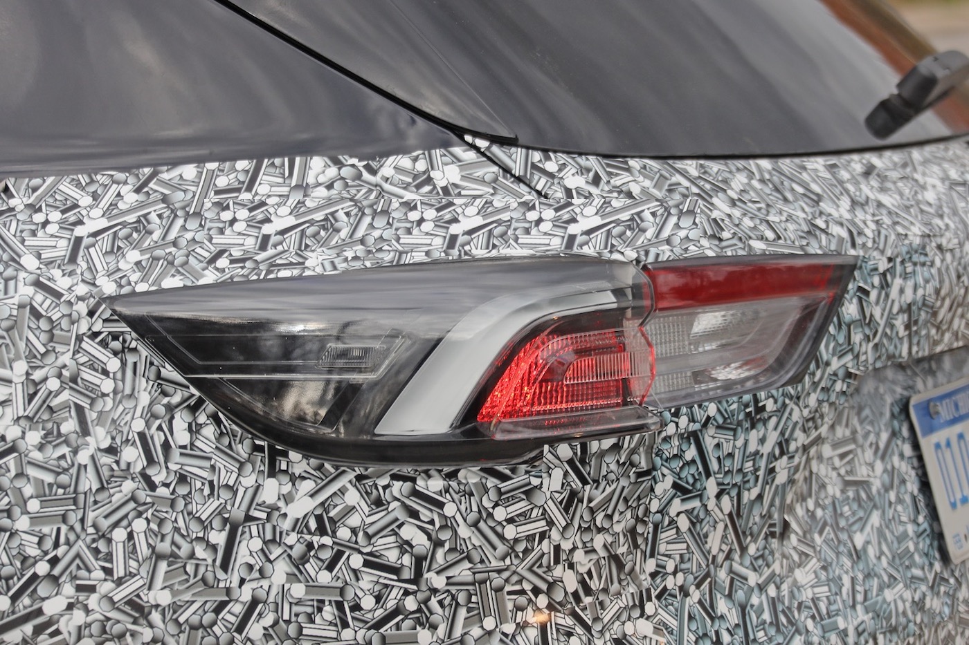 Шпионские снимки Ford Escape 2023 снова фото 3 - превью