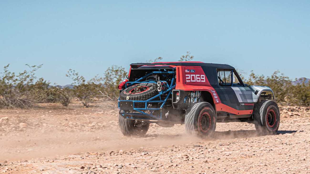 Ford Bronco Raptor полностью подтвержден фото 2 - превью