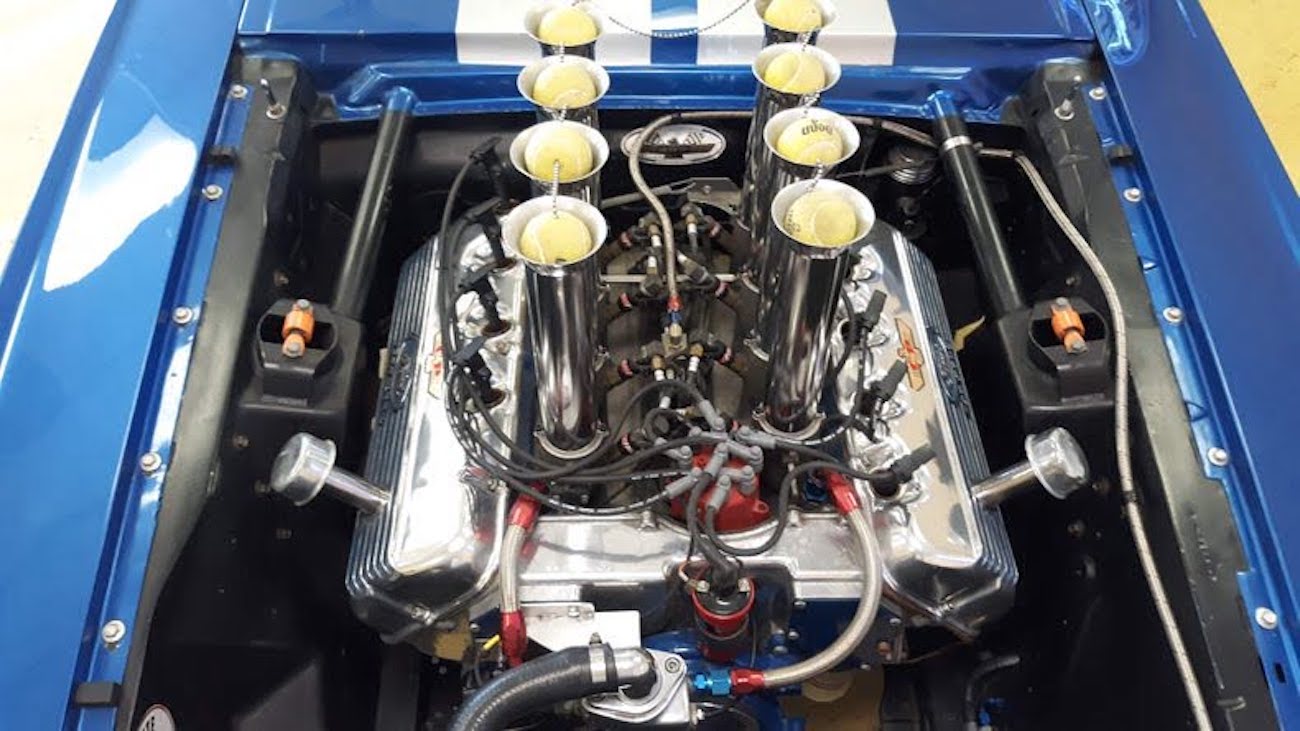 Ford Mustang 1965 года выпуска выставлен на аукцион фото 3 - превью