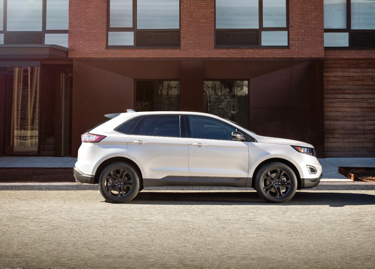 Ford Edge ST 2021 получил «новый» 7-ступенчатый автомат фото 4 - превью