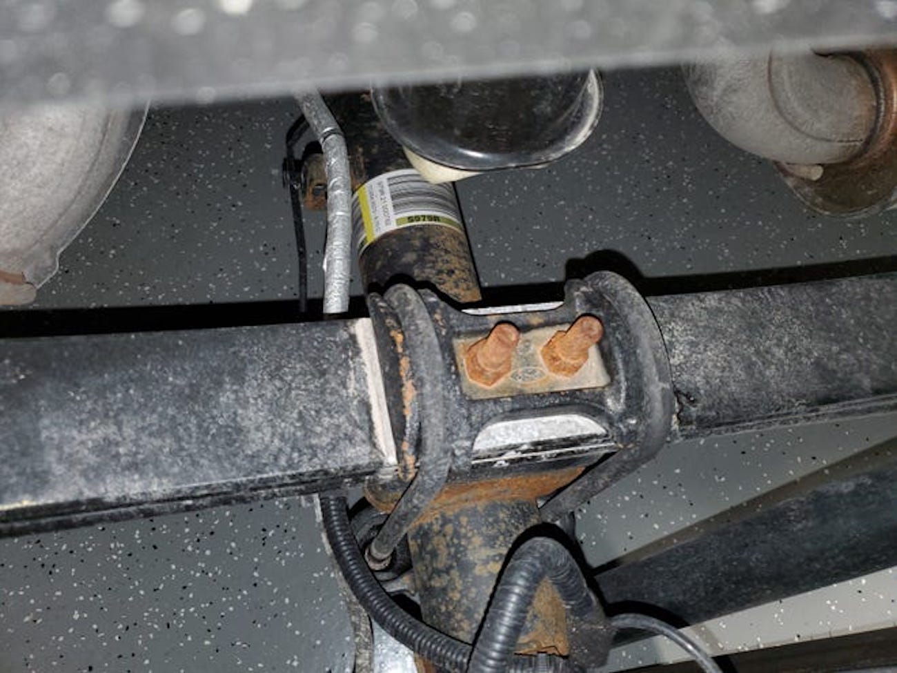 Ford F-150 2021 года уже ржавеет фото 2 - превью