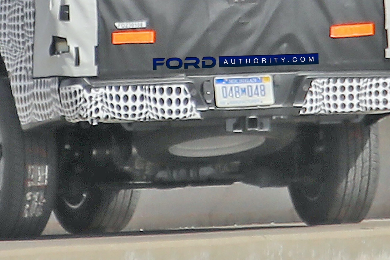 Проблемы с поставкой аккумуляторов Ford F-150 фото 2 - превью