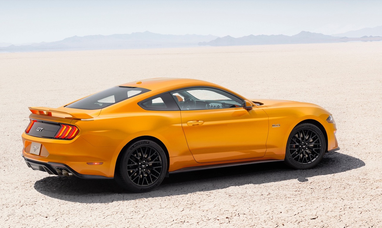 Лучше купить подержанный Ford Mustang, чем новый фото 3 - превью