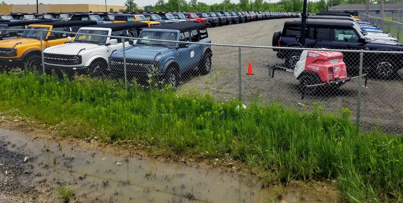 Хранилище Ford Bronco 2021 года фото 1 - превью