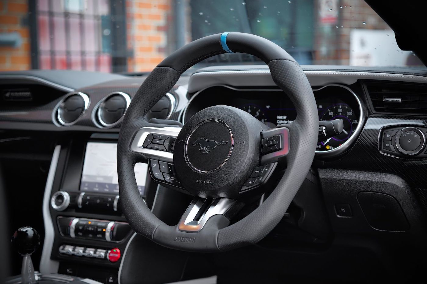 Мощнейший Clive Sutton Mustang CS850GT фото 3 - превью