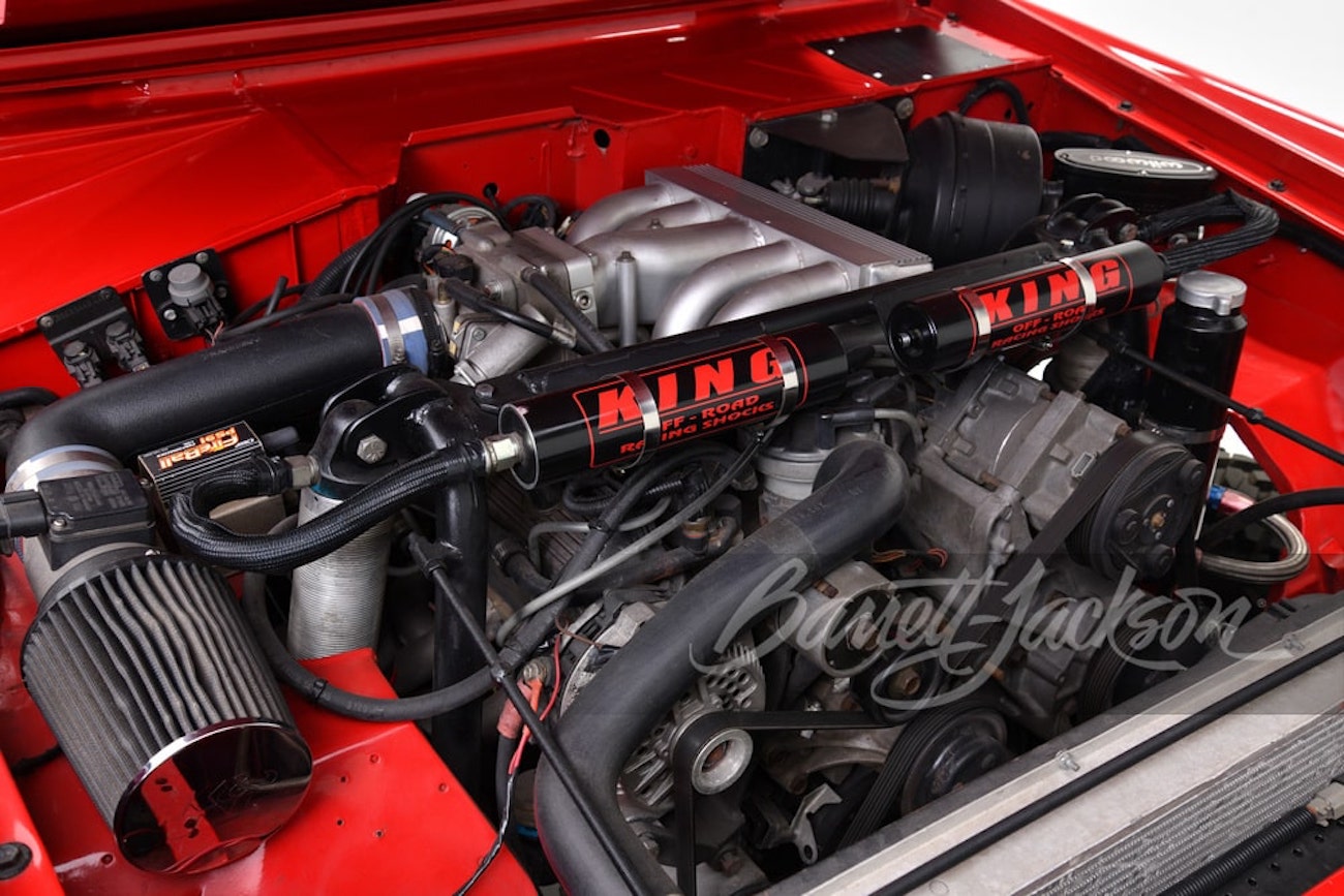 Ford Bronco Restomod 1977 года Кевина Харта на аукционе фото 2 - превью