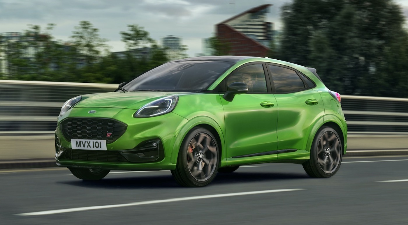 Ford Puma превзошел Fiesta и Focus в продажах фото 1 - превью