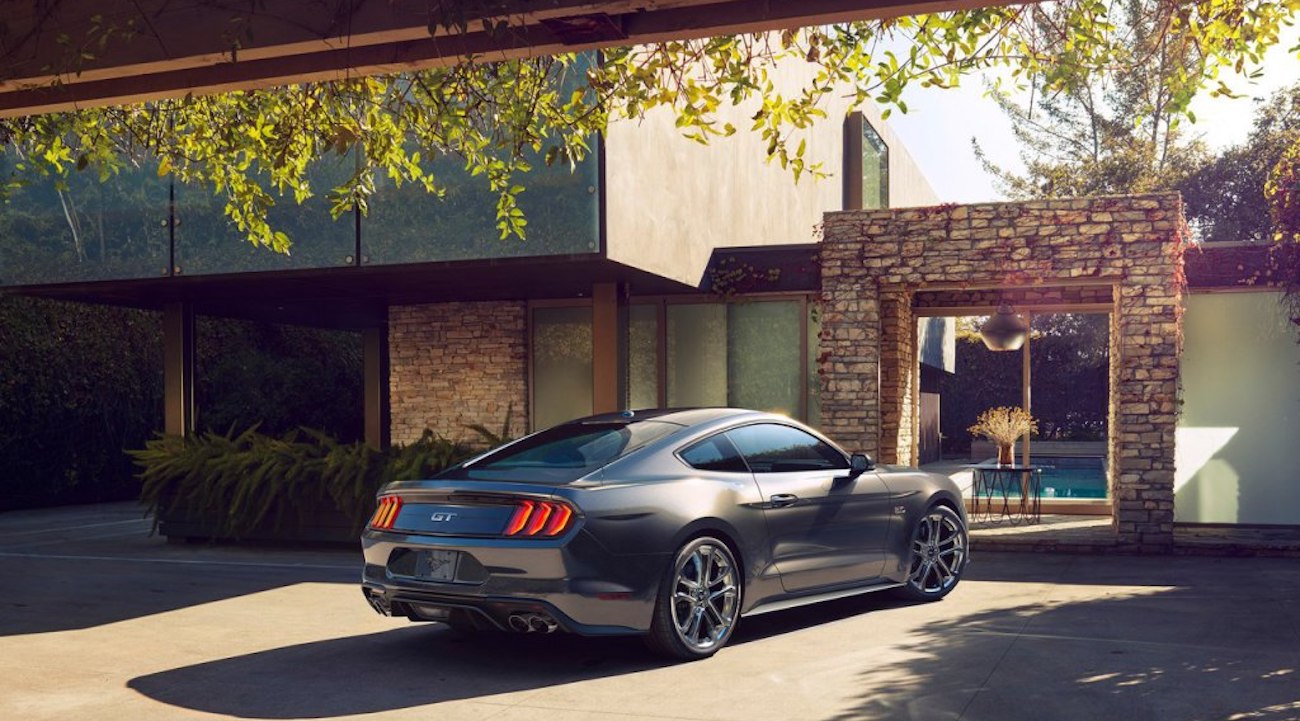 Что Ford Mustang значит для Америки фото 1 - превью